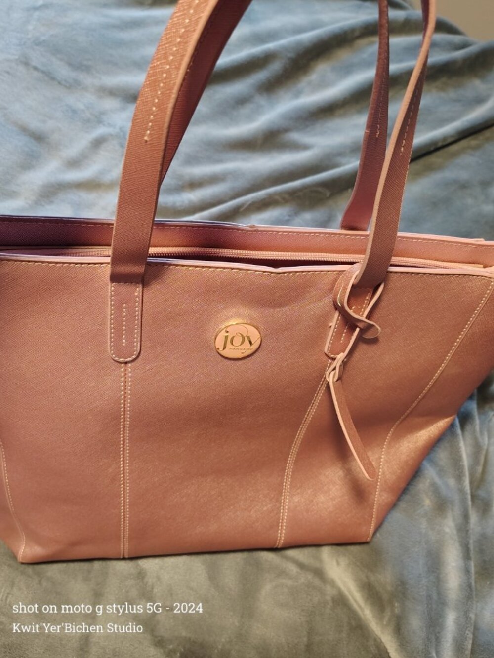 Joy Mangano Leather Rose Gold Metalic Purse